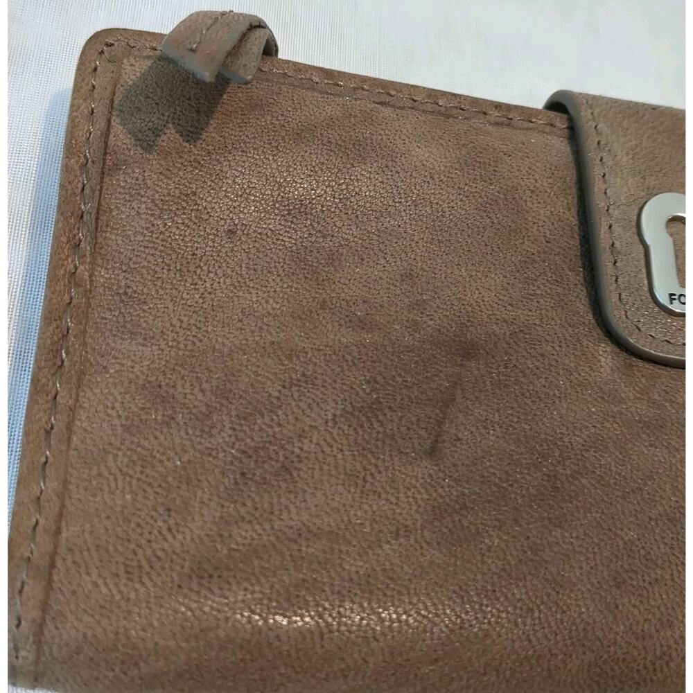 Fossil Brown Womens Fold Wallet Geometric Camera Lamb Leather Zipper Button Logo - Picture 6 of 15